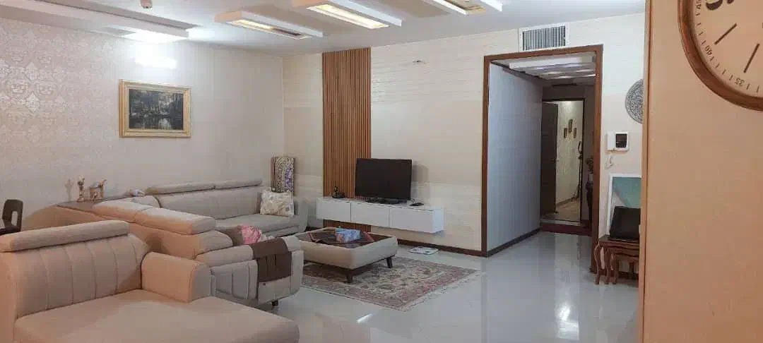 آپارتمان ۱۷۰ متر جنوبی / نزدیک فرهنگ|فروش آپارتمان|مشهد, آزادشهر|دیوار