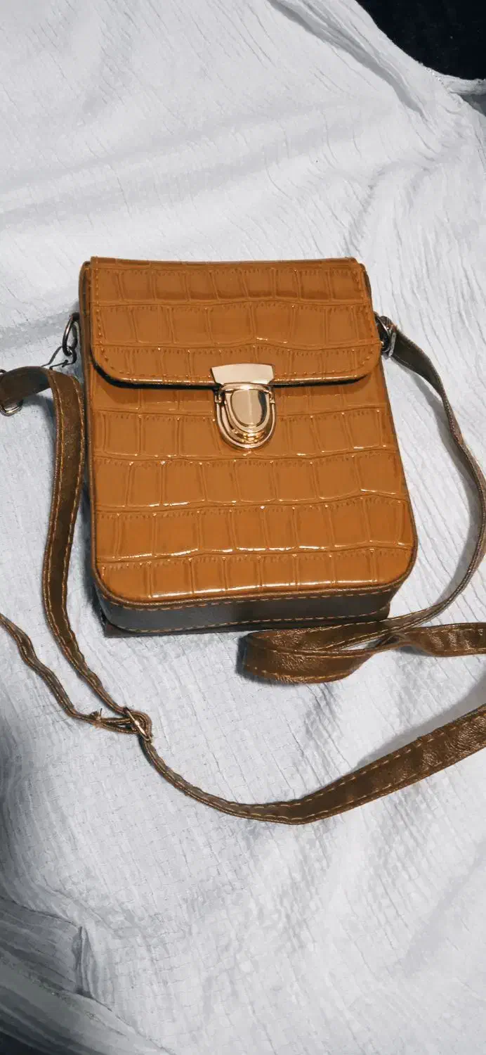 کیف دوشی فانتزی|کیف، کفش، کمربند|بوکان, |دیوار