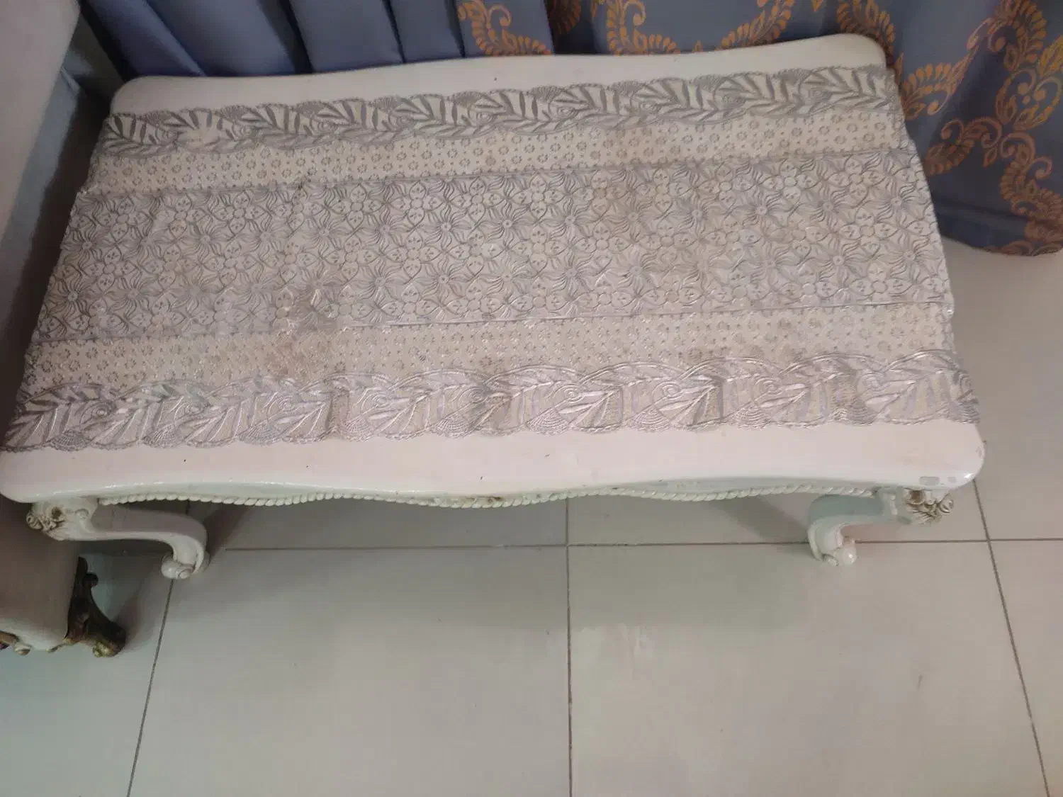 مبل و میز غذا|میز و صندلی غذاخوری|زارچ, |دیوار