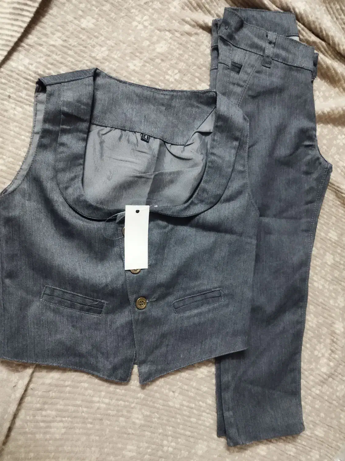 جلیقه شلوار|کفش و لباس بچه|مشگین شهر, |دیوار