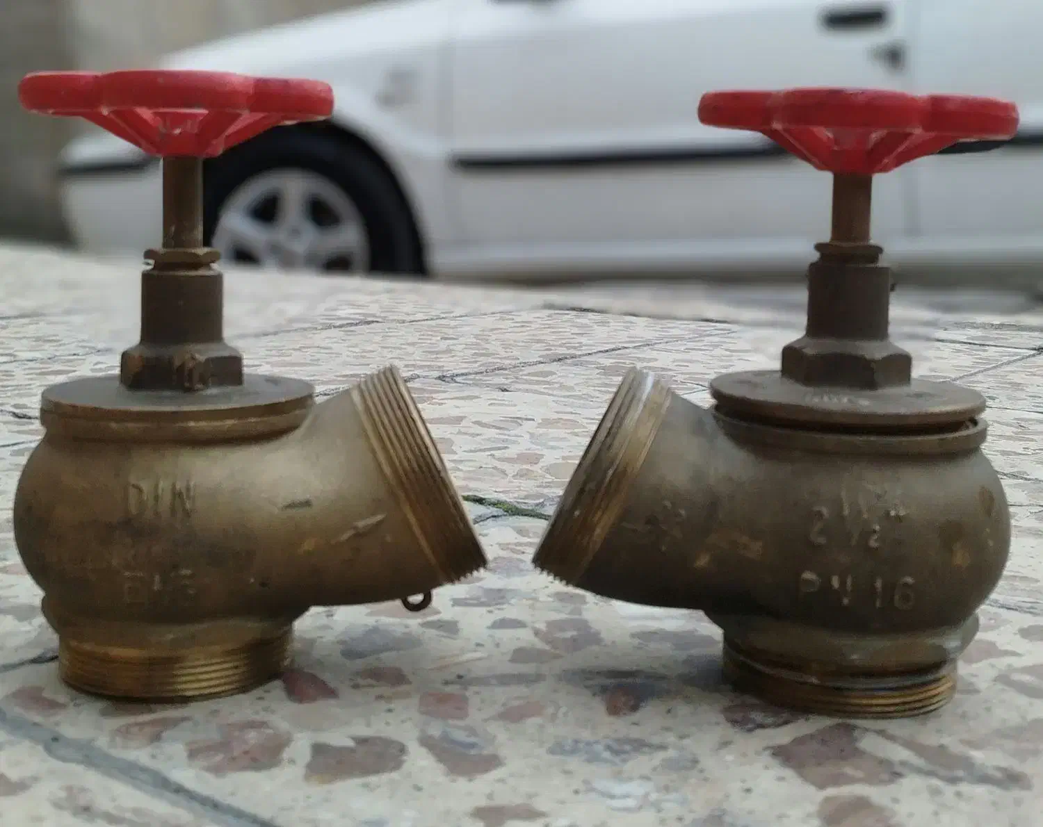 شیر فلکه اتش نشانی|ابزارآلات|دورود, |دیوار