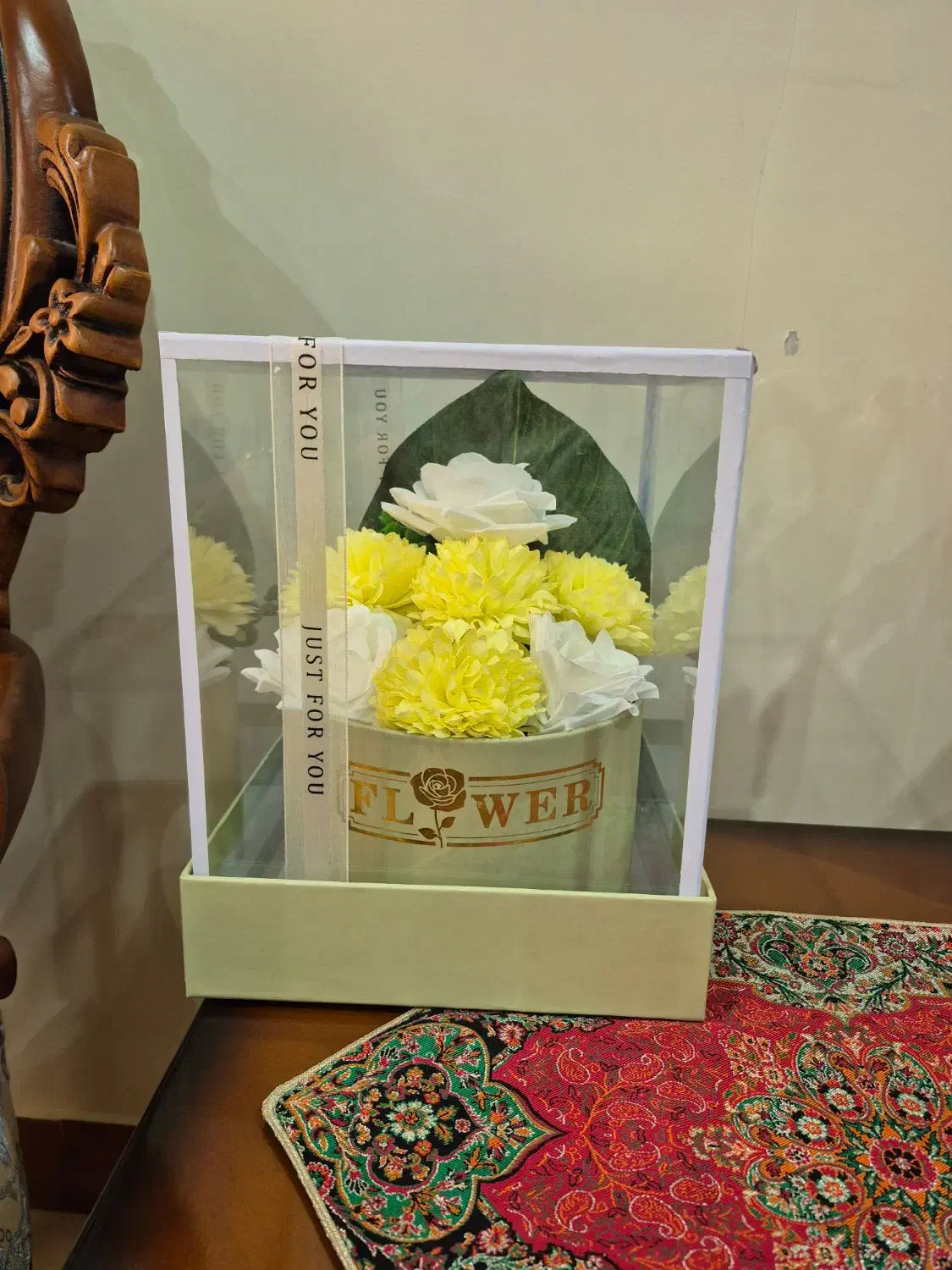 گل مصنوعی|گل مصنوعی|کرج, شهرک آسمان|دیوار