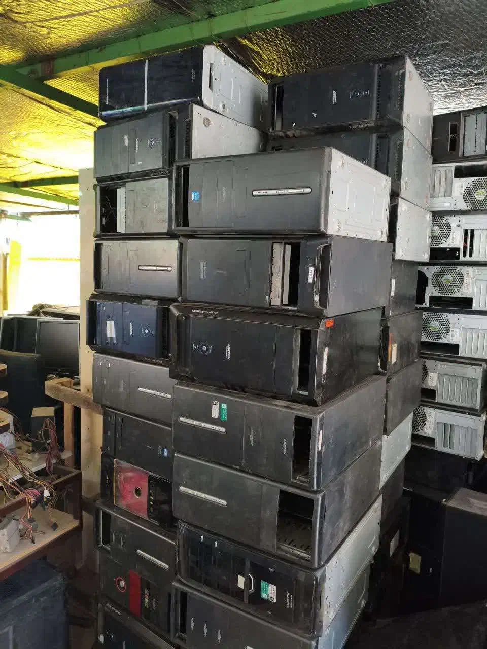 200 عدد قاب کیس مشکی استوک|قطعات و لوازم جانبی رایانه|تهران, خواجه نصیر طوسی|دیوار