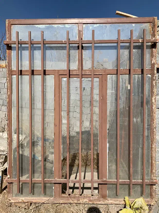 درب و پنجره  آهنی سالم|مصالح و تجهیزات ساختمان|دماوند, دماوند|دیوار