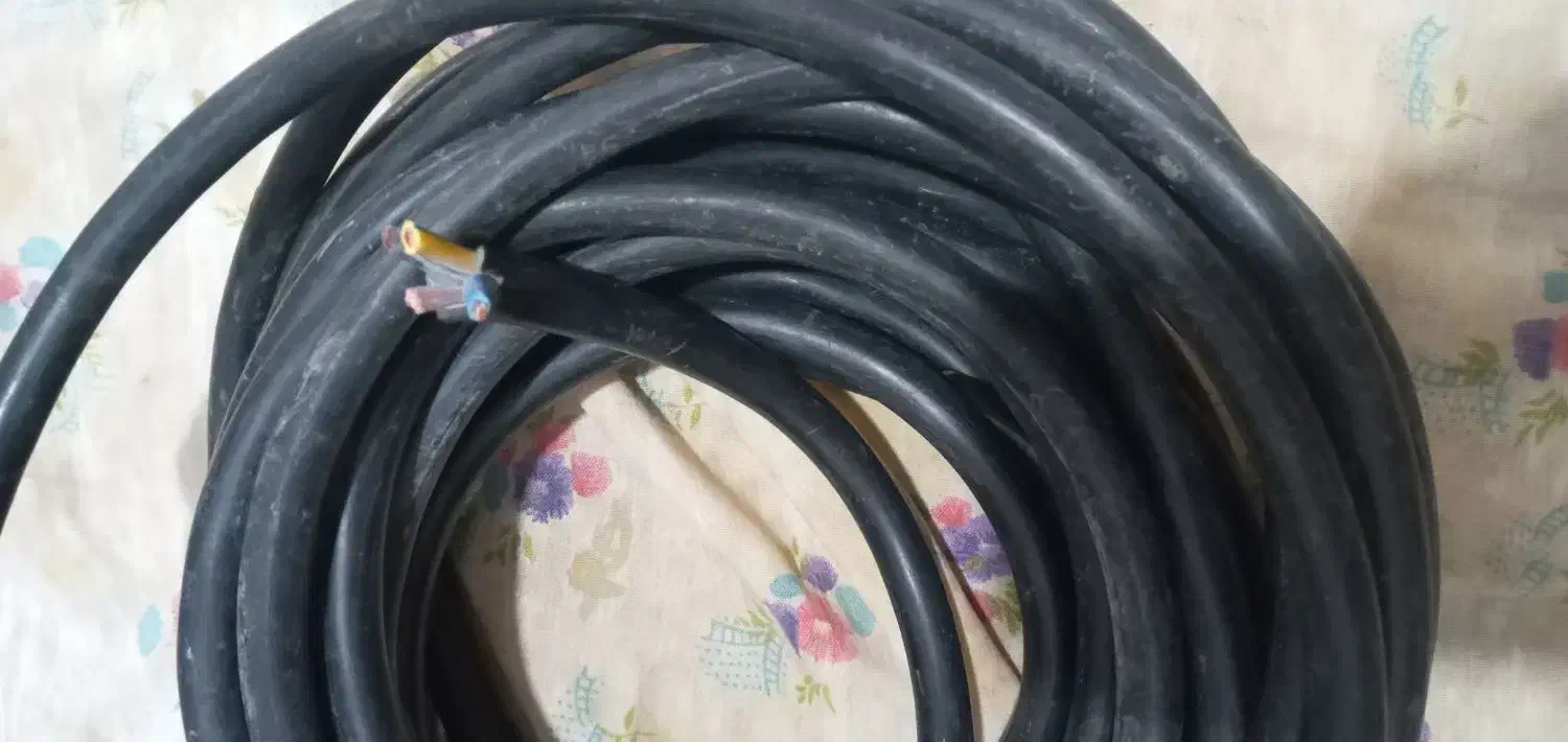 کابل برق|ابزارآلات|چهارباغ, |دیوار