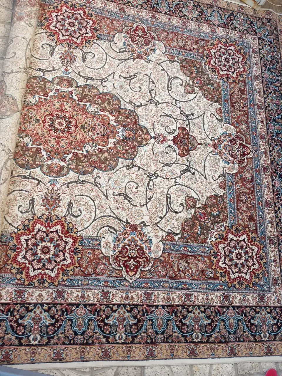 یک عدد فرش ۱۲ متری|فرش|مشهد, شهید معقول|دیوار