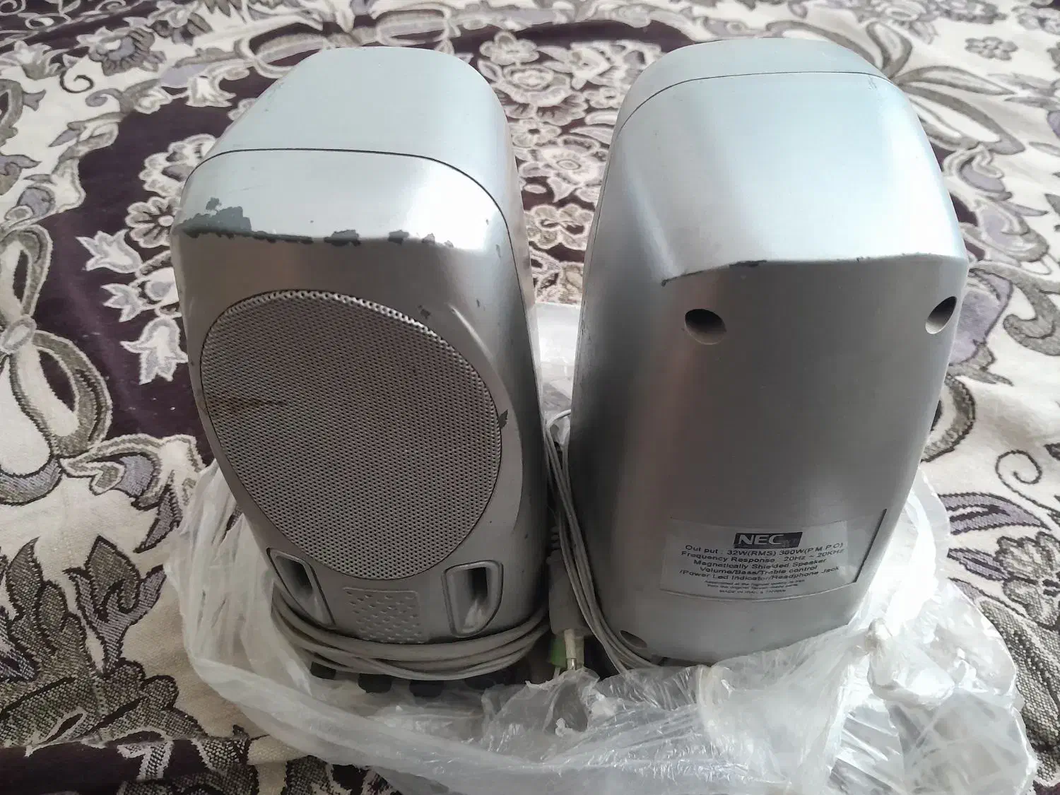 اسپیکرهای سالم|قطعات و لوازم جانبی رایانه|مشهد, دانشجو|دیوار