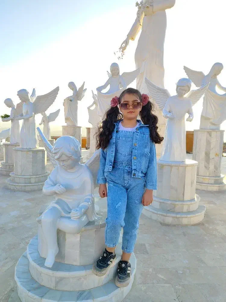 تمامی جنس های مغازه مو به قیمت فاکتور میفروشم|فروشگاه و مغازه|قروه, |دیوار