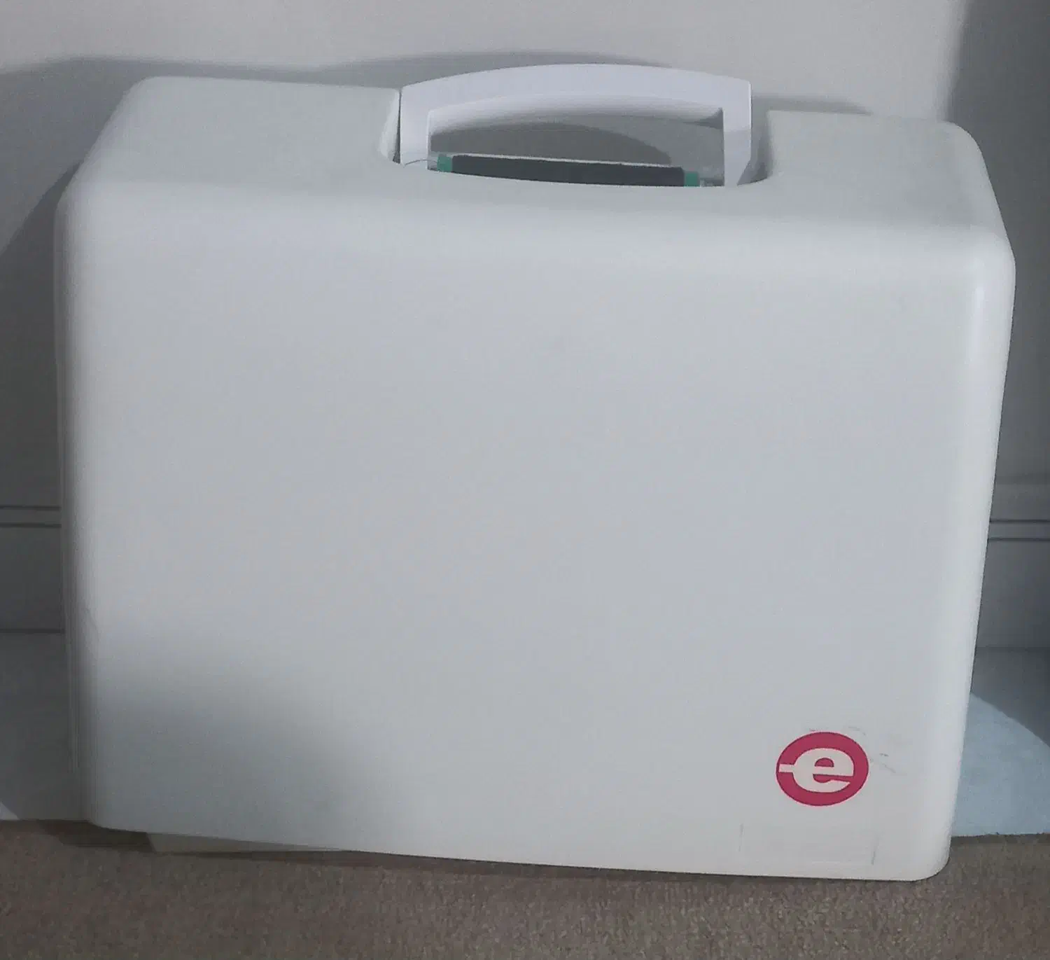 چرخ خیاطی|چرخ خیاطی و ریسندگی|باقرشهر, |دیوار