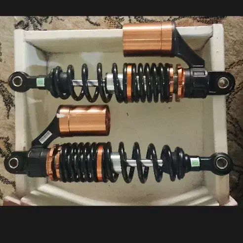 کمک عقب گازی موتور سیکلت کویر|قطعات یدکی و لوازم جانبی|تهران, آبشار|دیوار