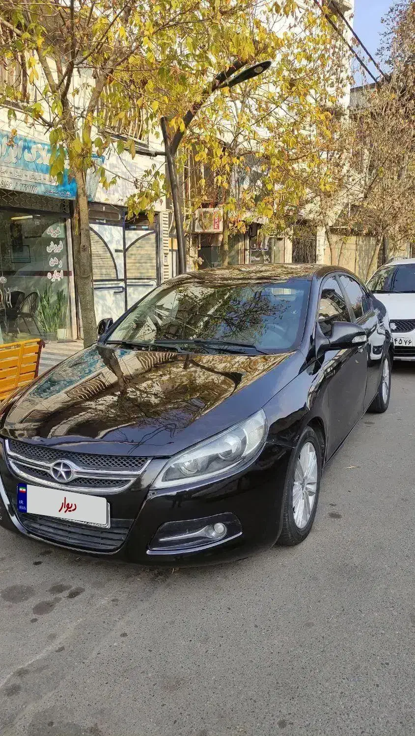 جک j5 اتوماتیک|خودرو سواری و وانت|لاهیجان, شیشه گران|دیوار