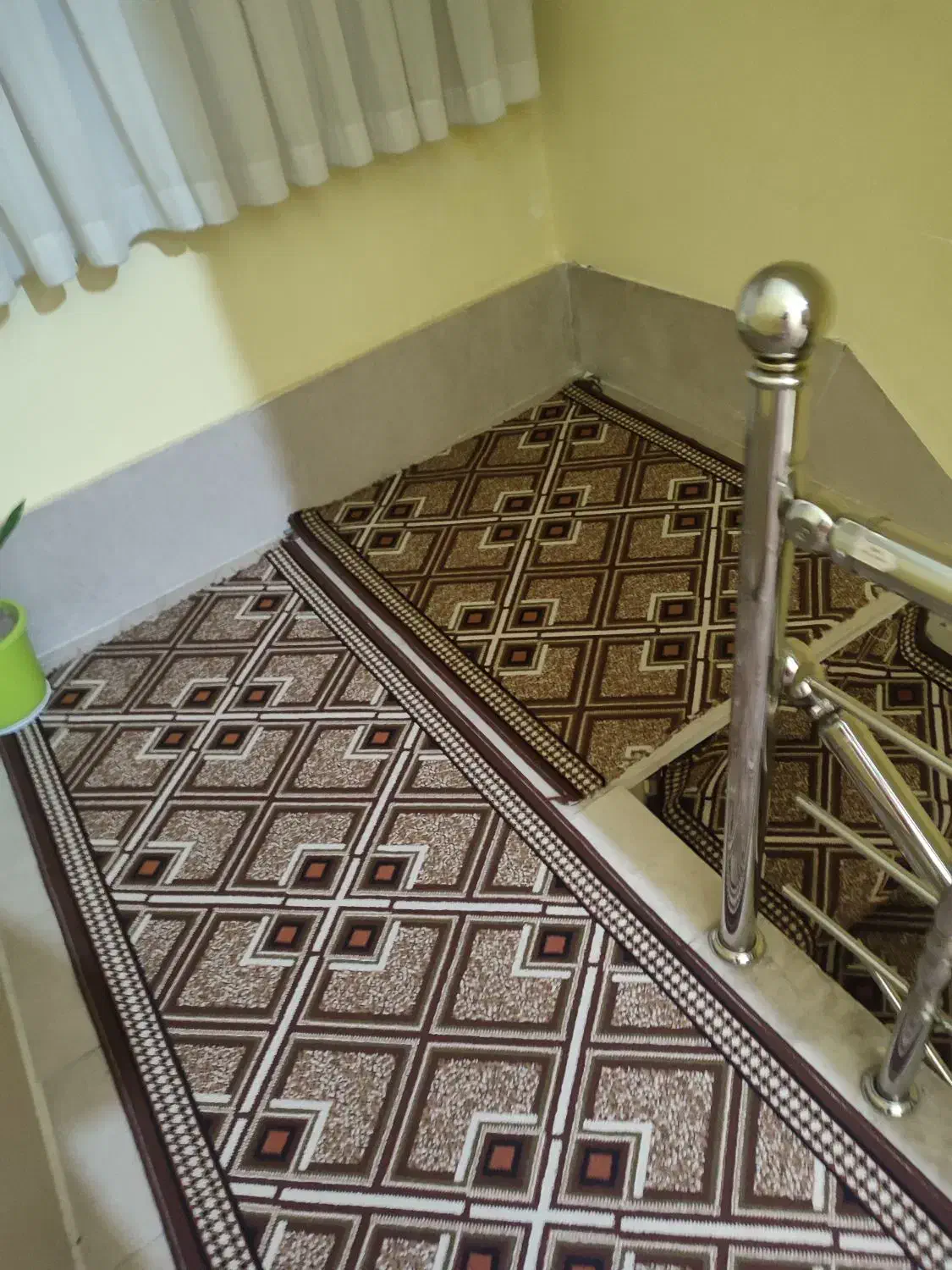 موکت|موکت|دورود, |دیوار