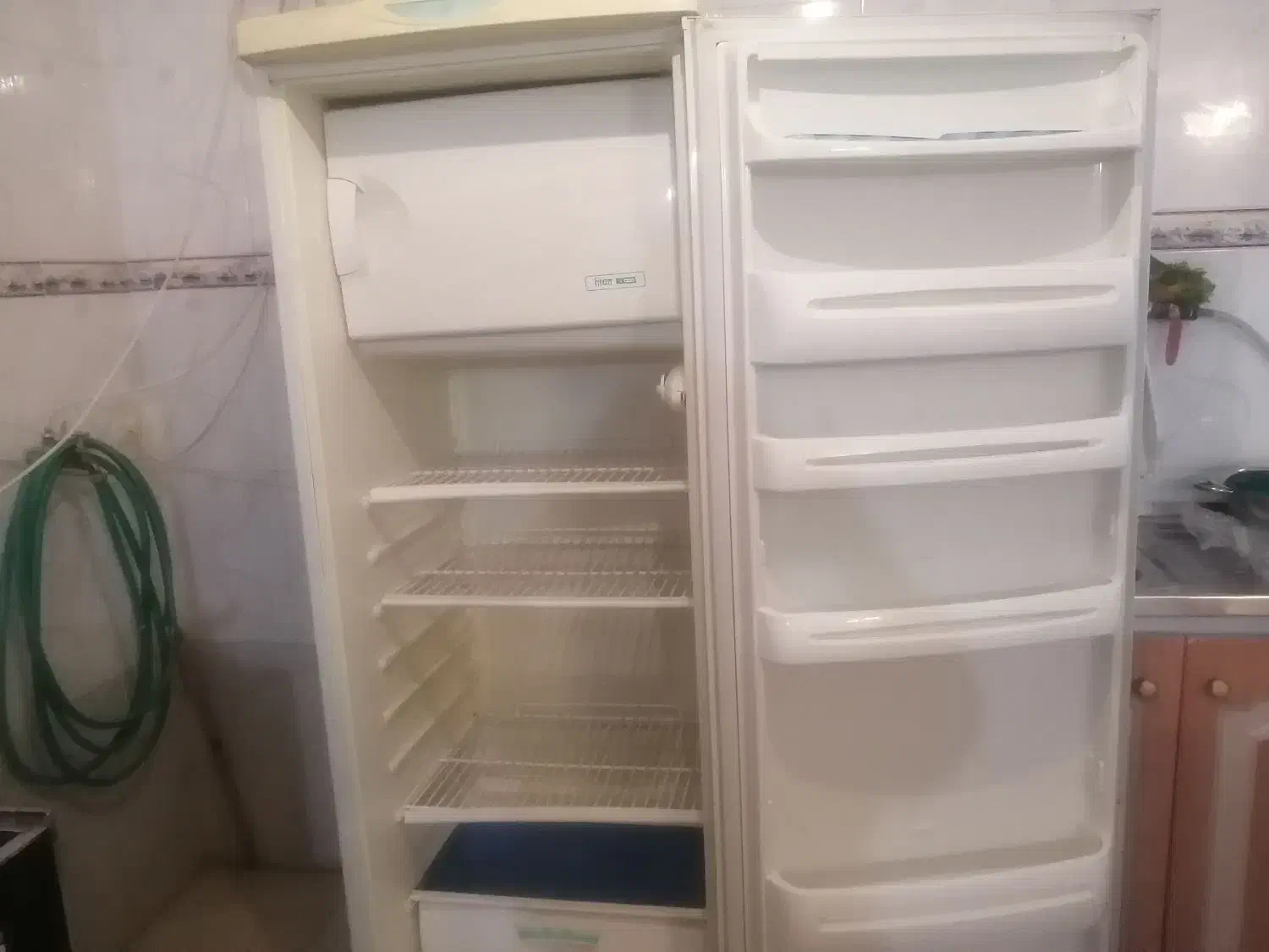 یخچال 12 فوت پارس سالم|یخچال و فریزر|فسا, |دیوار