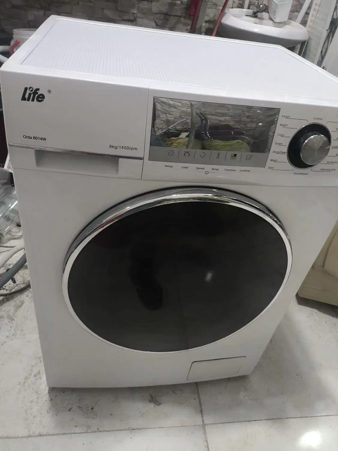 لباسشویی لایف کاملا تمیز و نو|ماشین لباسشویی و خشککن لباس|فولادشهر, B7|دیوار