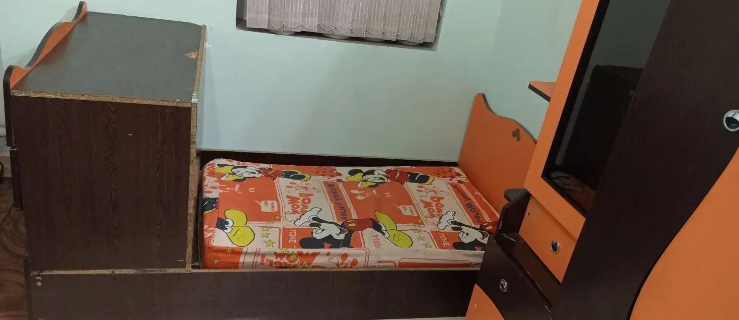 تخت و کمد|تخت و سرویس خواب|شیراز, میانرود|دیوار