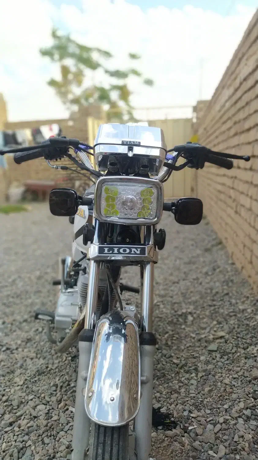 موتورسیکلت مدل 86 بسیار تمیز موتوری سالم|موتورسیکلت|شهرآباد, |دیوار