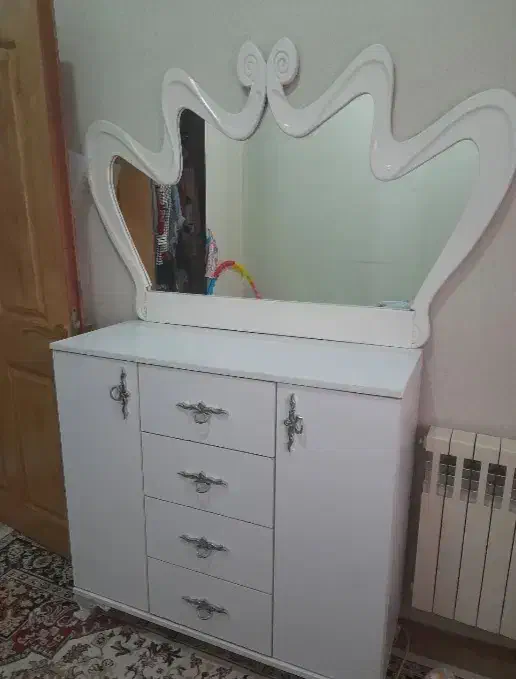 میز آرایشی  ( دِراوِر )|جاکفشی، کمد، دراور|آستارا, |دیوار