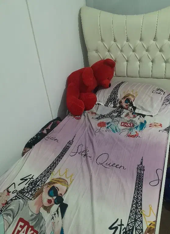 تخت یکنفره|تخت و سرویس خواب|رشت, دیانتی|دیوار