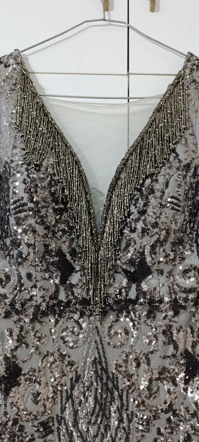 لباس مجلسی|لباس|گلستان (تهران), |دیوار