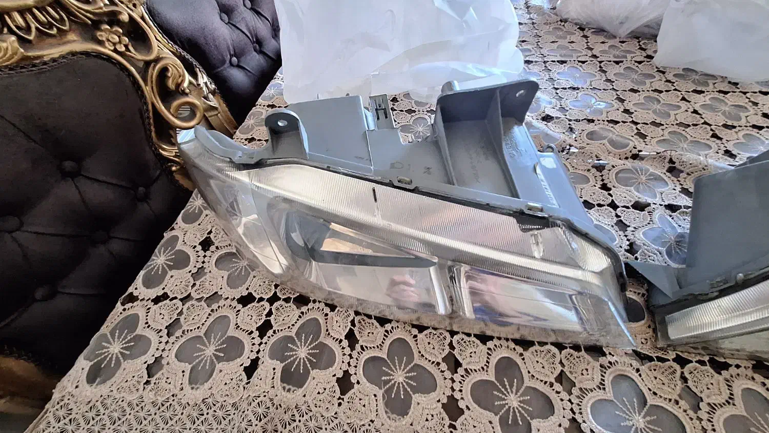 چراغ جلو پرشیا در حد نو|قطعات یدکی و لوازم جانبی|فردیس, ثابتی|دیوار