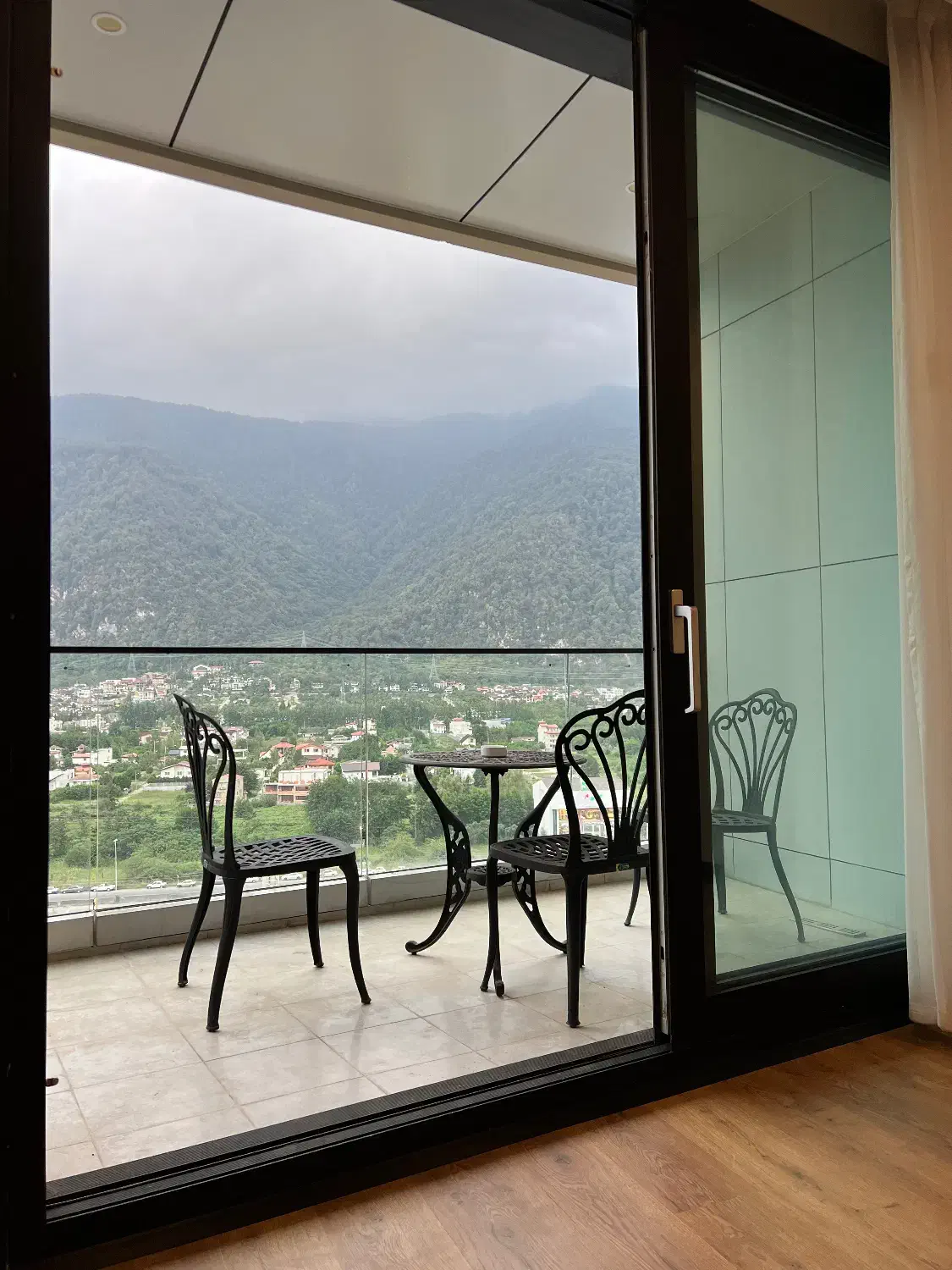 همکار در مشاور املاک|استخدام بازاریابی و فروش|سمنان, |دیوار