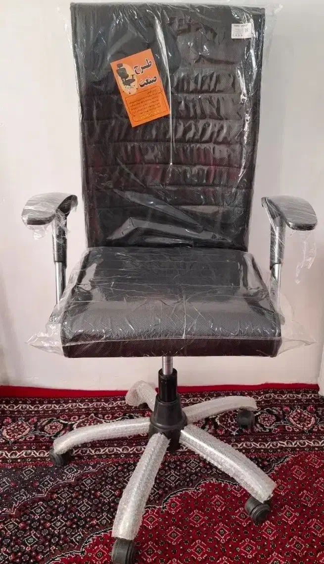 صندلی جکدار مخصوص اداره و مطالعه|صندلی و نیمکت|اردبیل, |دیوار