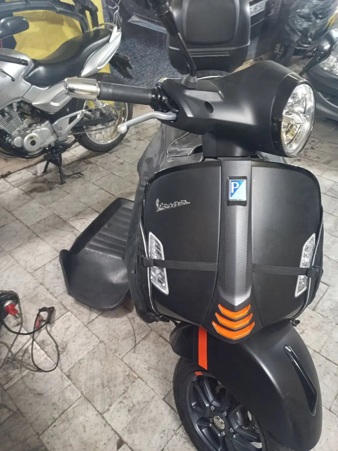 وسپا ۳۰۰|موتورسیکلت|تهران, دهونک|دیوار