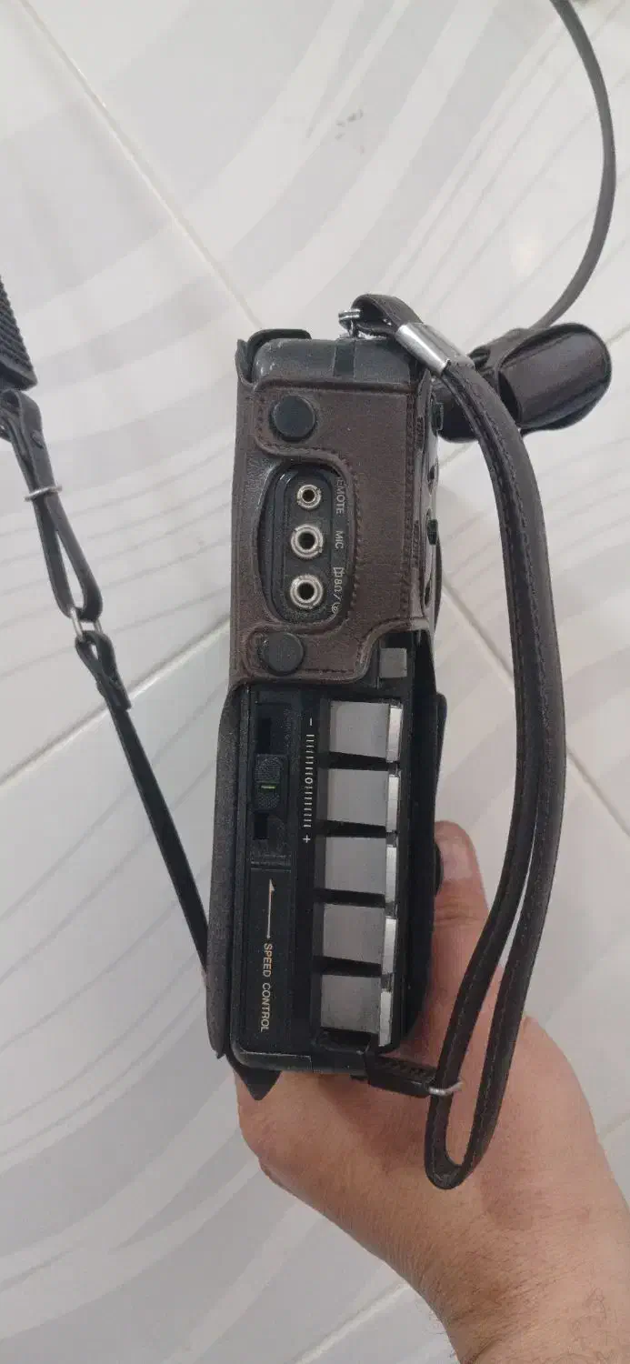 ضبط خبرنگاری آیوا|سیستم صوتی خانگی|سی‌سخت, |دیوار