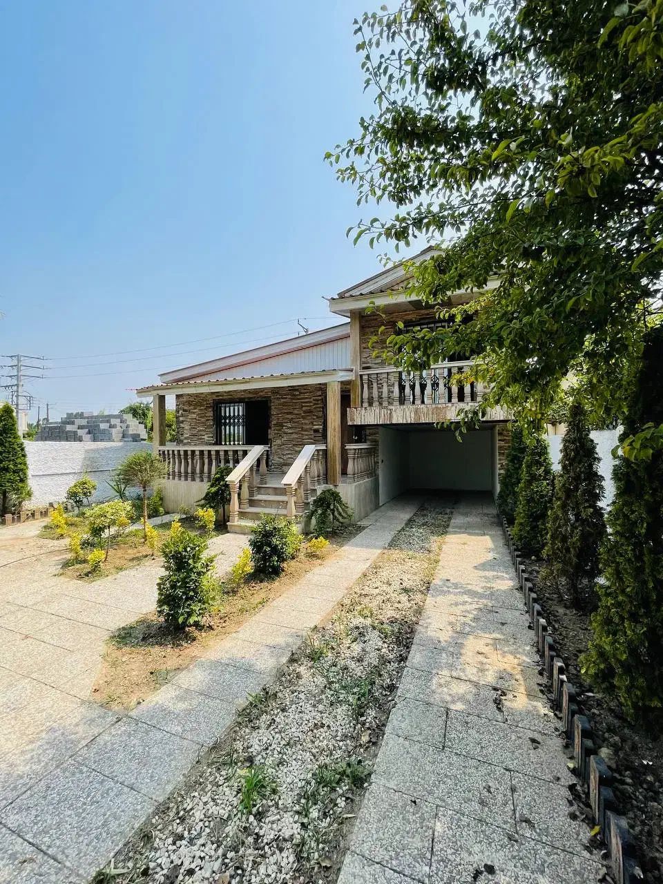 ویلا بافت ۱۰۰/منطقه کاملا جنگلی با اقساط عال*ی|فروش خانه و ویلا|امامزاده عبدالله, |دیوار