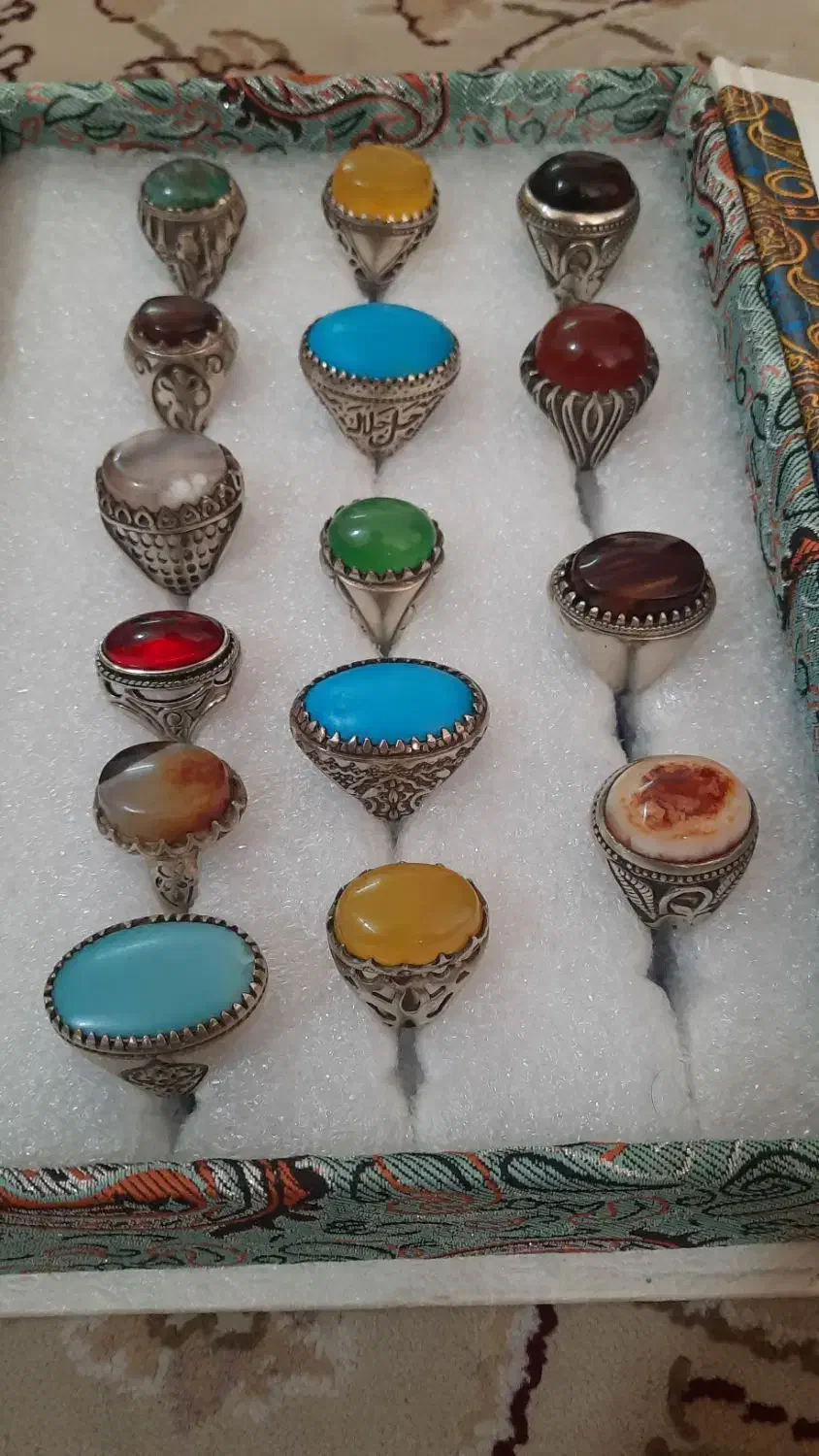 اگوشتر عقیق طبیعی|جواهرات|گرمسار, |دیوار