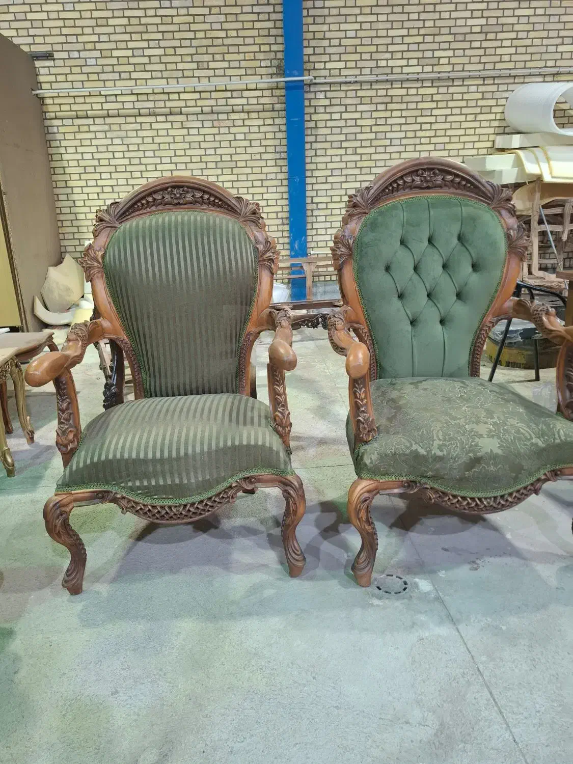 مبل دهکده..و|مبلمان خانگی و میز عسلی|سنندج, |دیوار