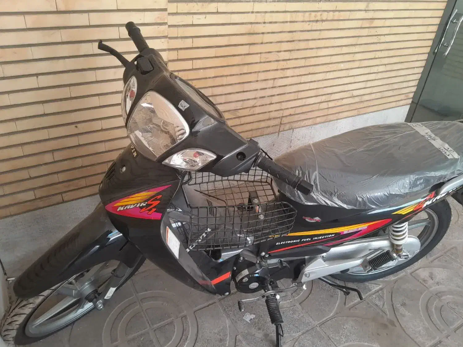 موتورسیکلت کویررادیسون ۱۲۵|موتورسیکلت|اصفهان, ملک‌شهر|دیوار