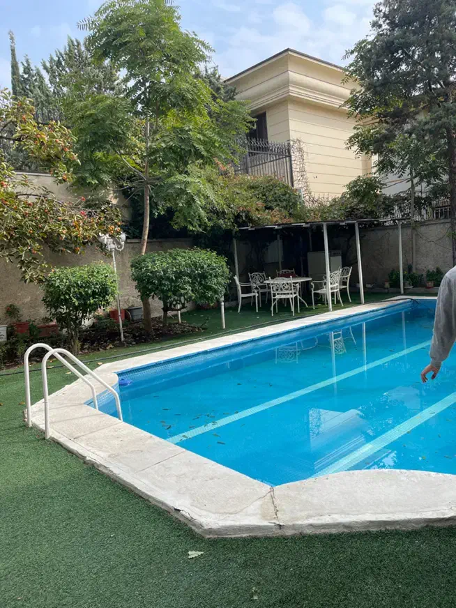 شهرک غرب ویلایی ۳۰۰متر/۴ خواب/ فول بازسازی شده