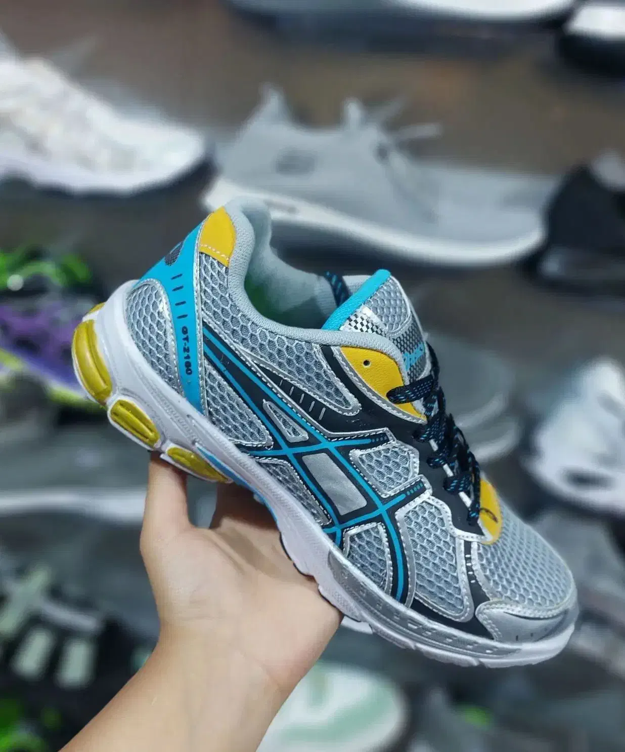 کفش کتونی آسیکس سایز42موجوده|کیف، کفش، کمربند|فسا, |دیوار