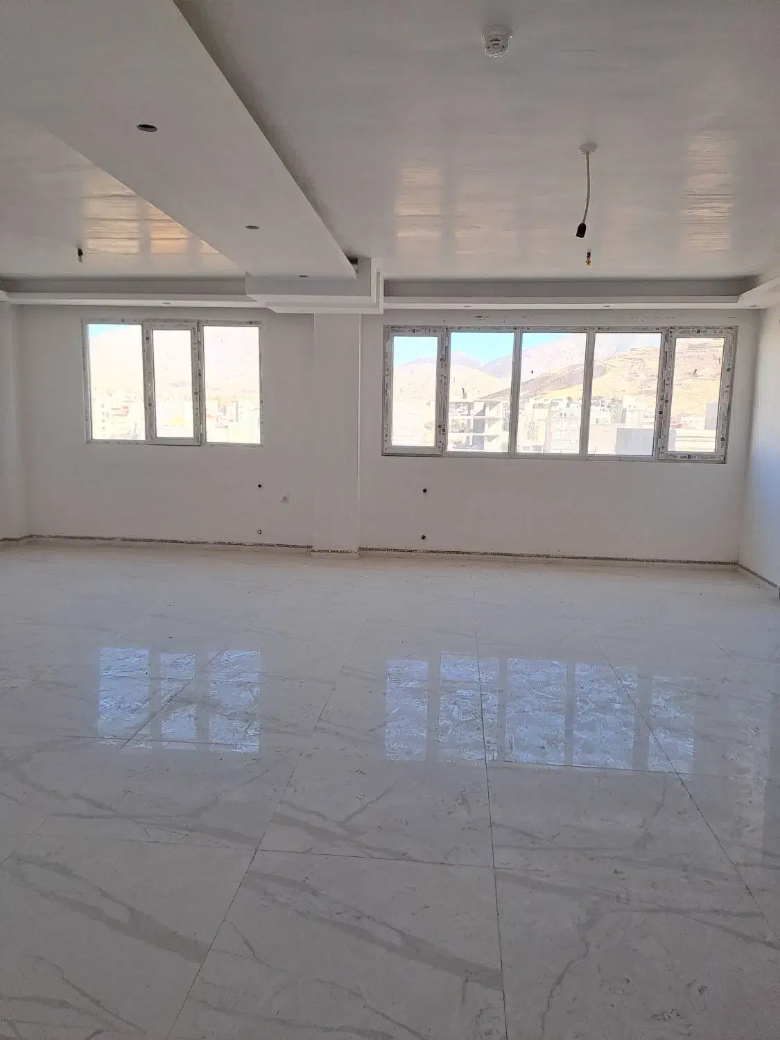 واحد آماده  زیر قیمت|فروش آپارتمان|خلخال, |دیوار