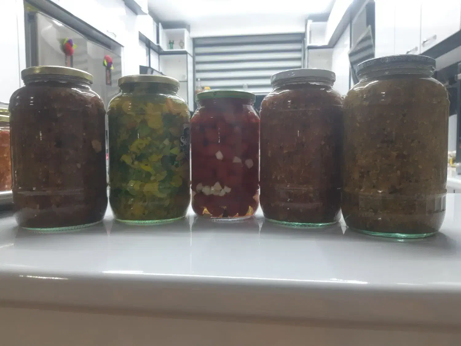 سفارش انواع ترشی خانگی|خوردنی و آشامیدنی|اصفهان, ارغوانیه|دیوار