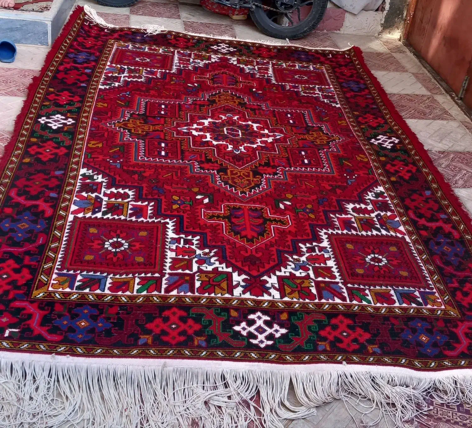 فرش جفت شش متری|فرش|اهر, |دیوار