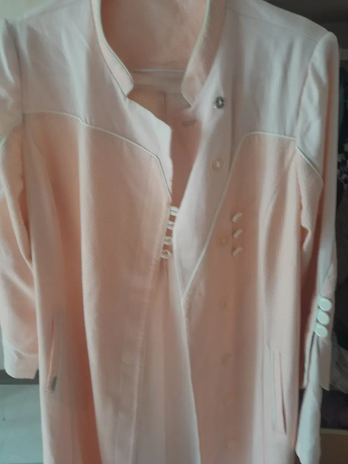 مانتو مزونی و ترک نو|لباس|شاهین‌شهر, گرگاب|دیوار