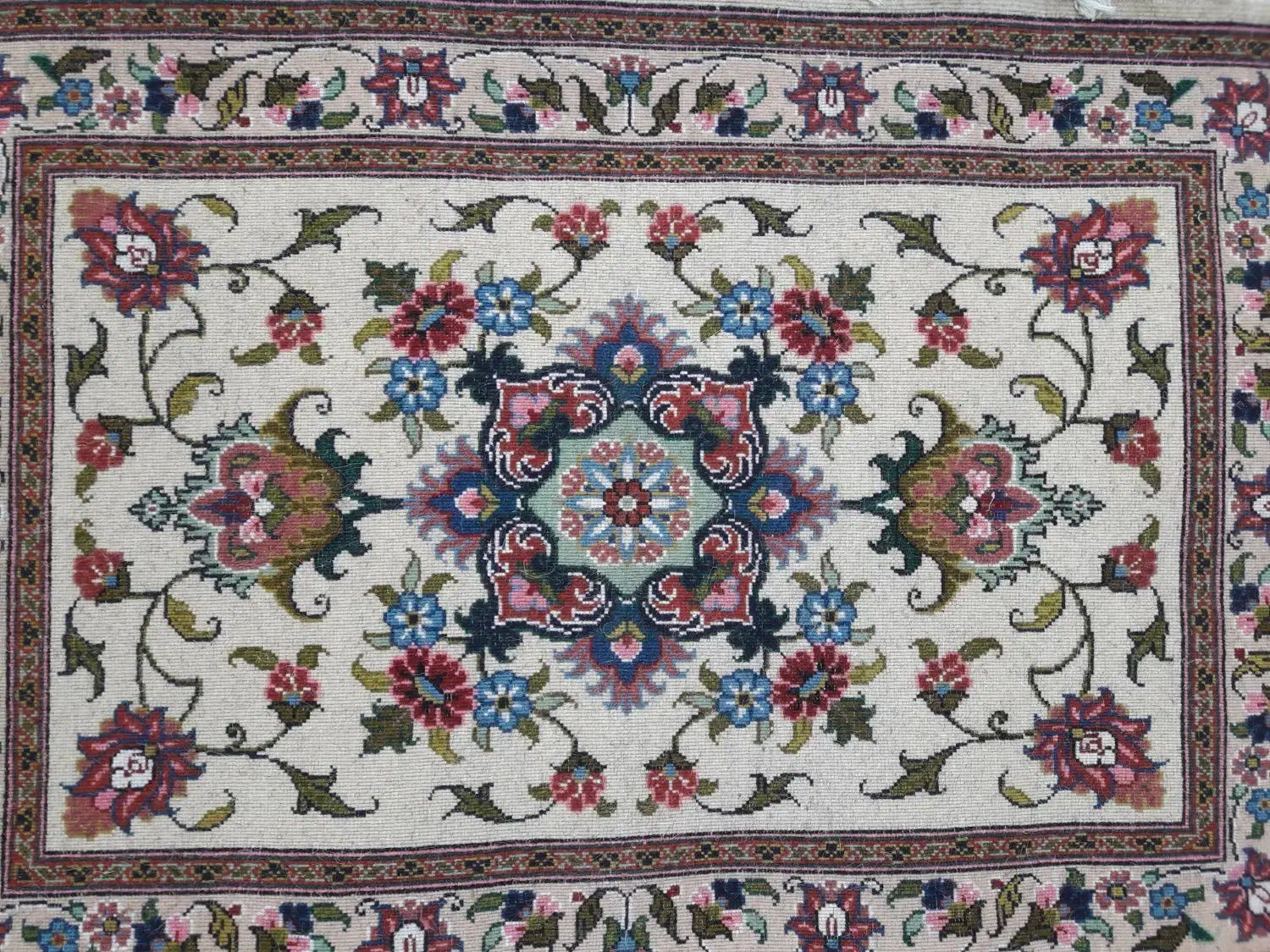 پادری‌دستبافت‌یک‌جفت|پادری|اردبیل, |دیوار