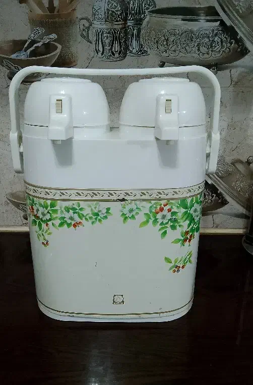 فلاسک|قوری، کتری، قهوهساز دستی|نیشابور, گنبد سبز|دیوار