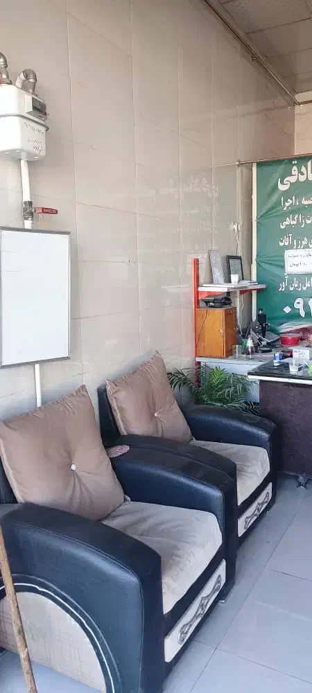 اجاره مغازه در وکیل آقا روبروی بانک کشاورزی|اجارهٔ مغازه و غرفه|کرمانشاه, |دیوار
