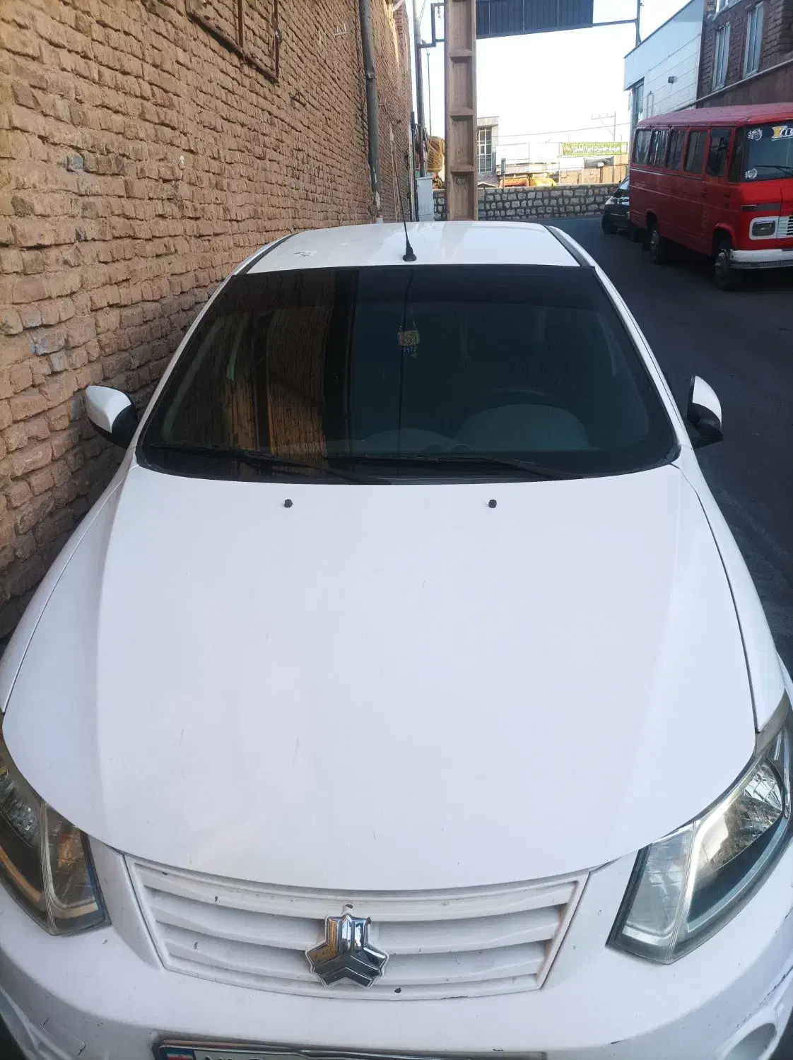 ساینا مدل 99|خودرو سواری و وانت|کاشان, کارگر|دیوار