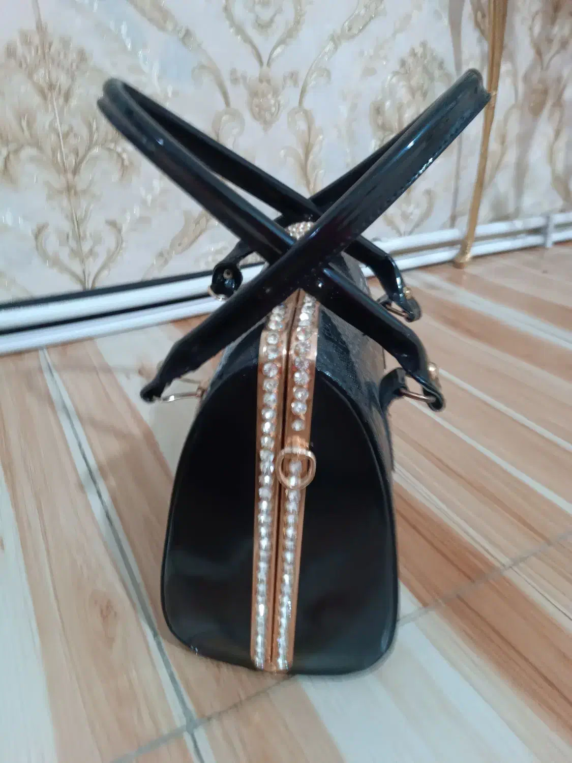 کیف مشکی ورنی|کیف، کفش، کمربند|اسلامآباد غرب, |دیوار