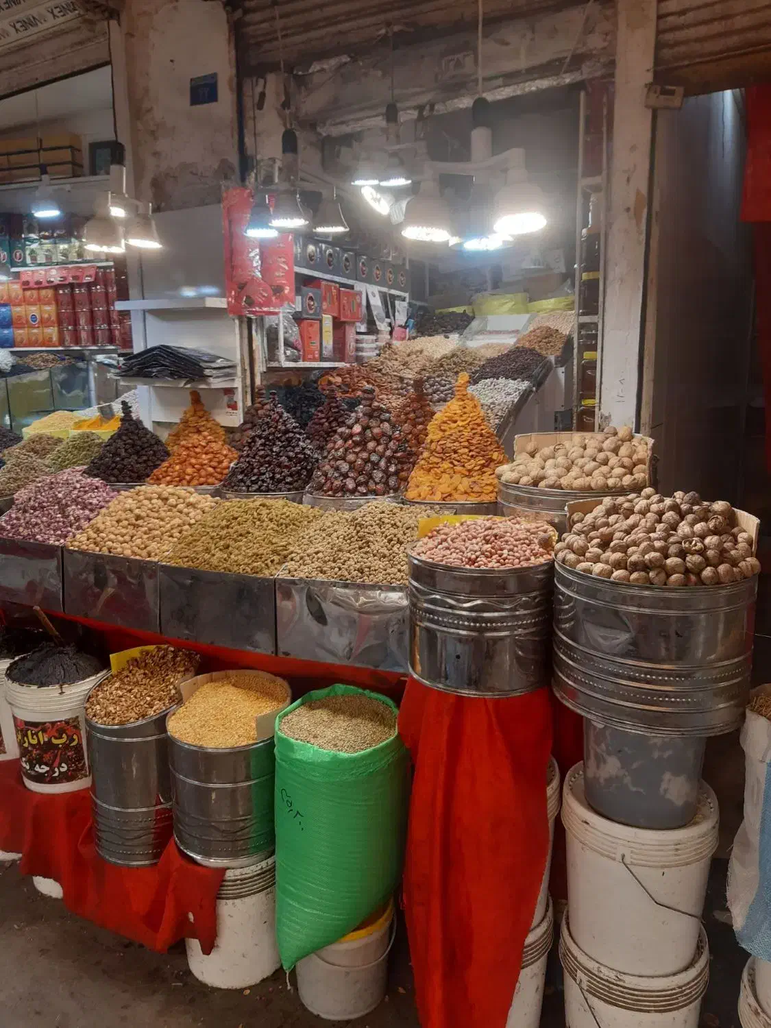 اجاره مغازه  در راسته بازار، بازار برنج فروشان|اجارهٔ مغازه و غرفه|اردبیل, |دیوار