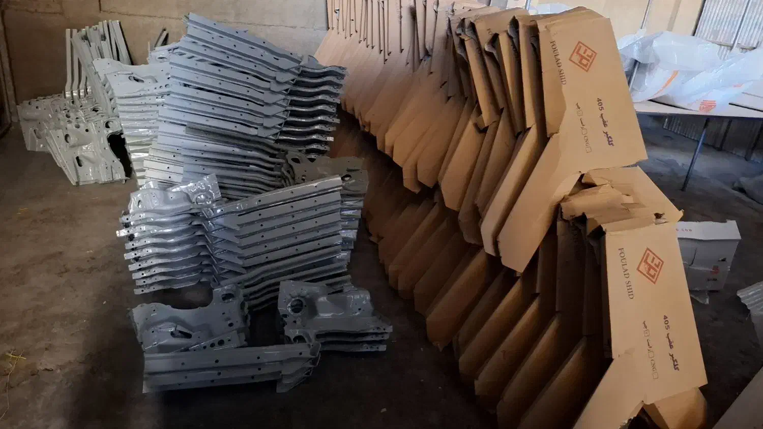 عمده گلگیر کاپوت ۲۰۶ شاسیپراید سینیفن پرشیا ۴۰۵|قطعات یدکی و لوازم جانبی|تهران, خزانه|دیوار