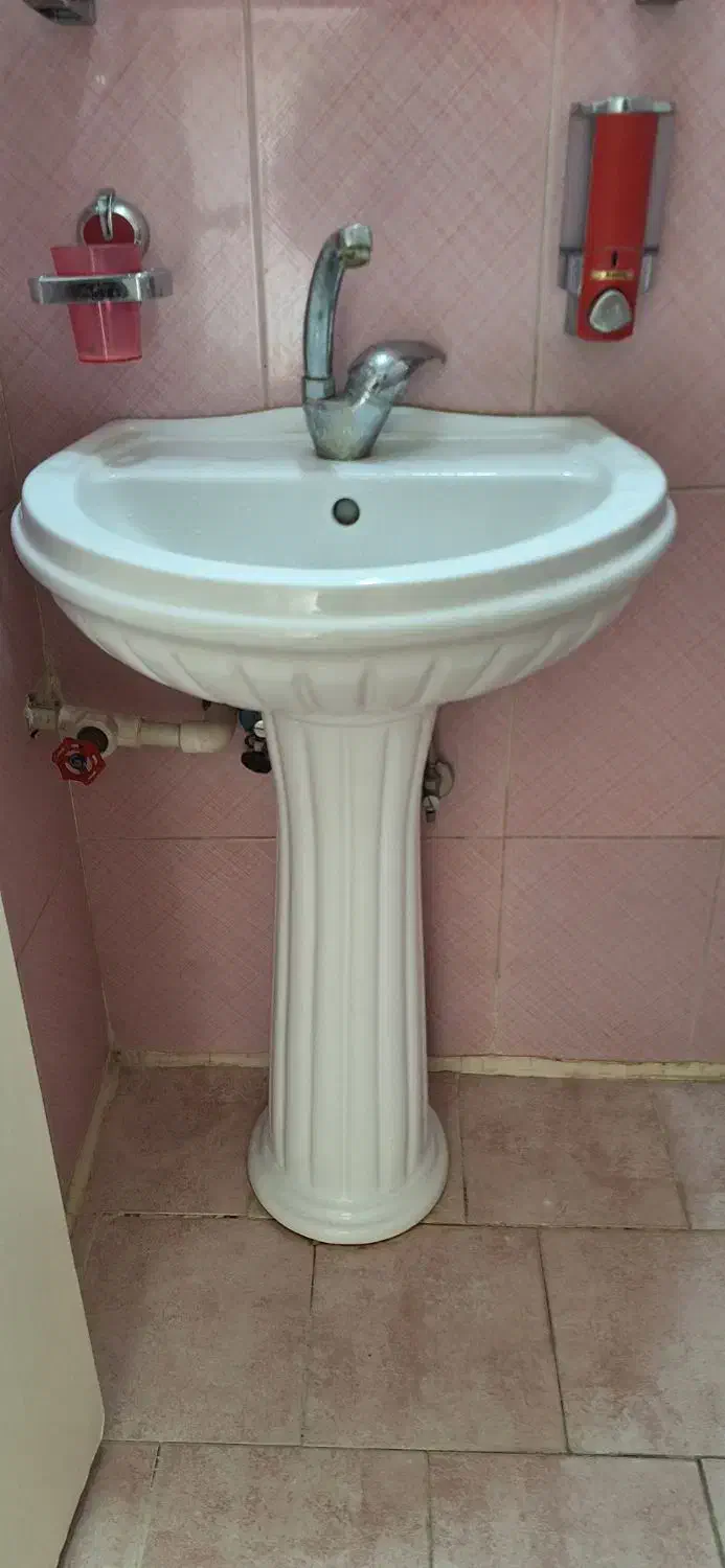 توالت فرنگی وروشویی|لوازم سرویس بهداشتی|تهران, آهنگ|دیوار