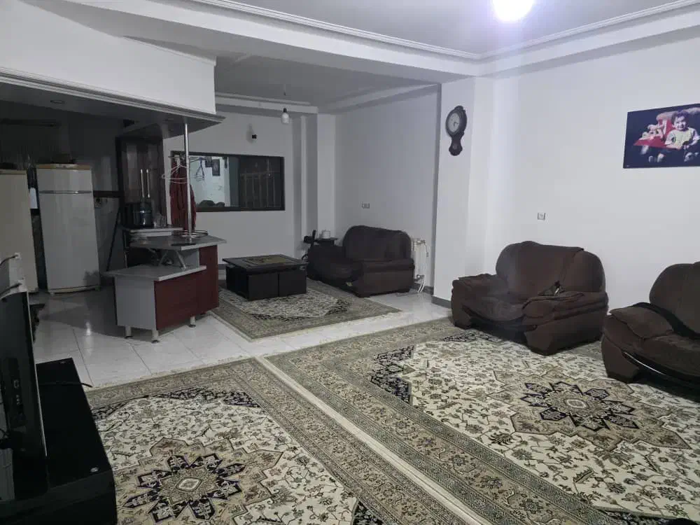 اجاره یک واحد آپارتمان ۱۰۰ متری با محیطی عالی|اجارهٔ آپارتمان|قائم‌شهر, |دیوار