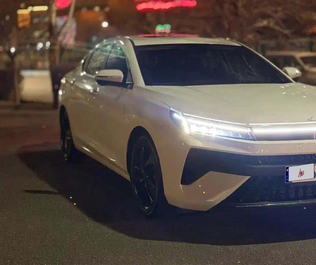 (۱۴۰۳) در حد صفر Kmc j7|خودرو سواری و وانت|تبریز, |دیوار