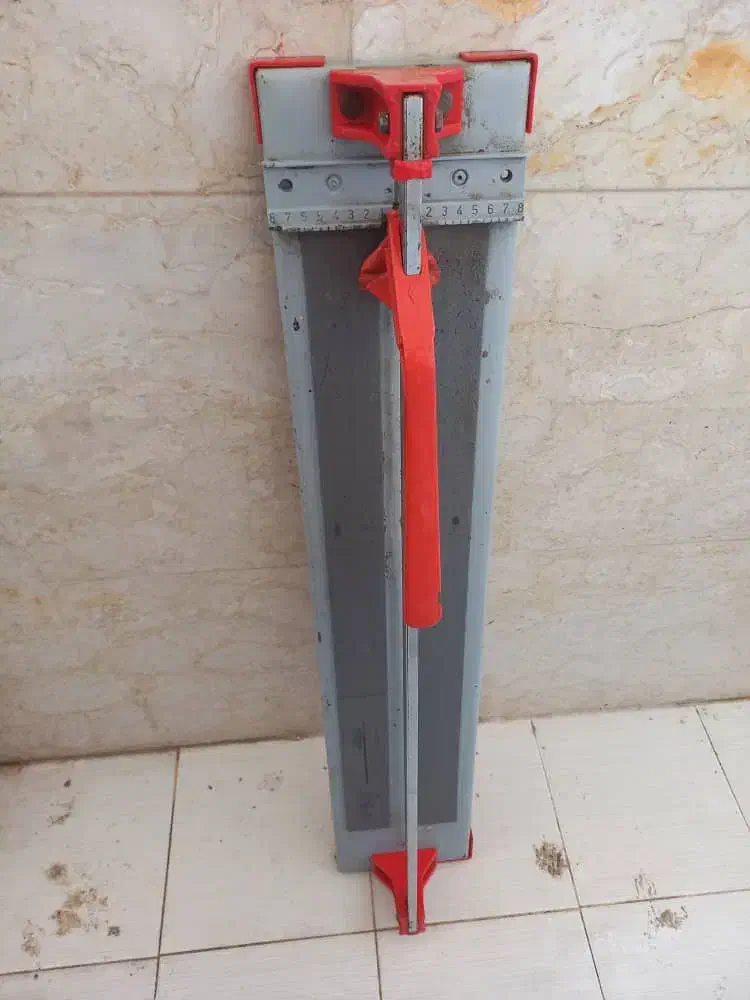 کاشی بر|ماشینآلات صنعتی|بندر ماهشهر, |دیوار