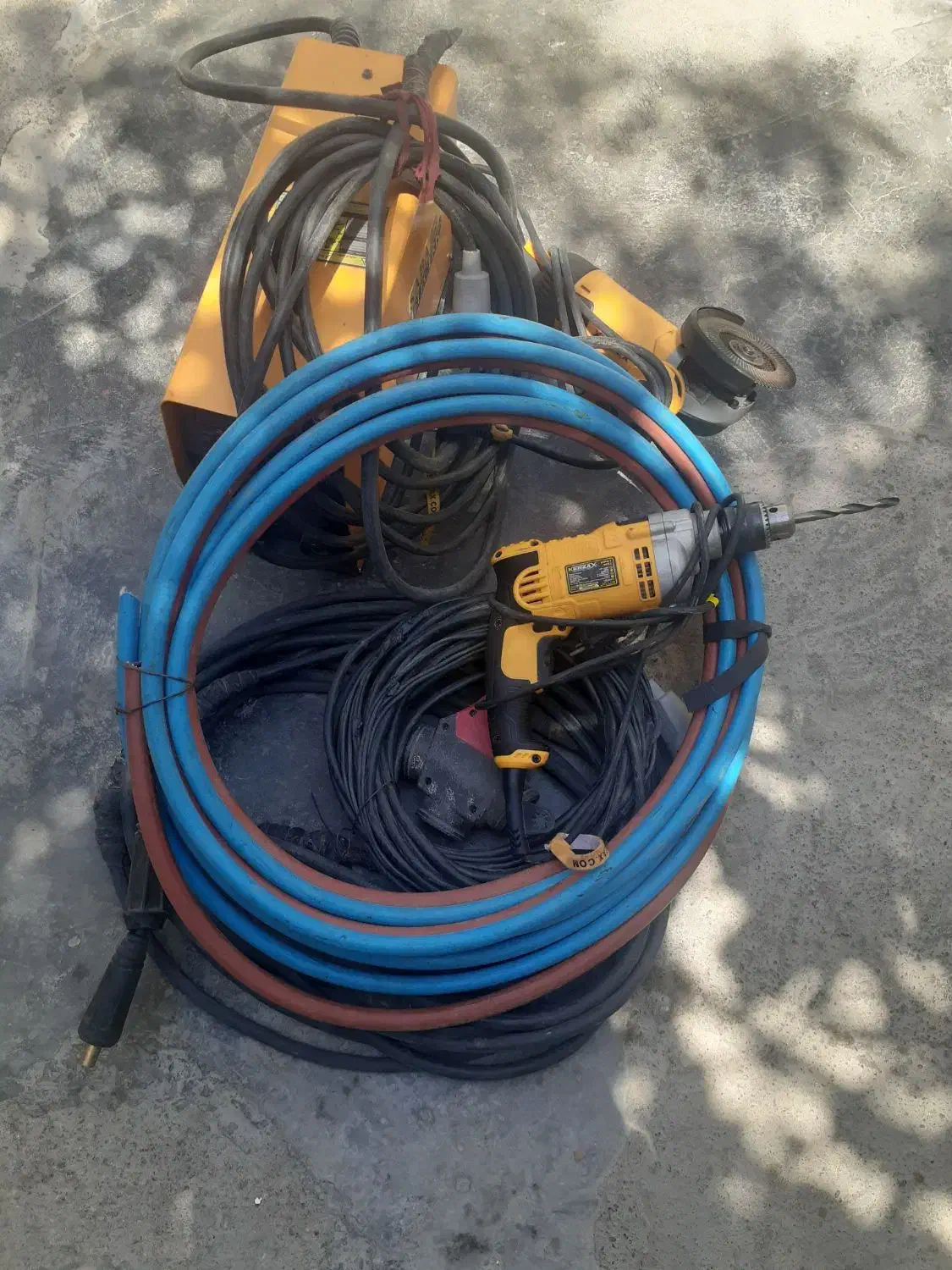 جوشکاری وبرشکاری بنایی|خدمات پیشه و مهارت|همدان, |دیوار